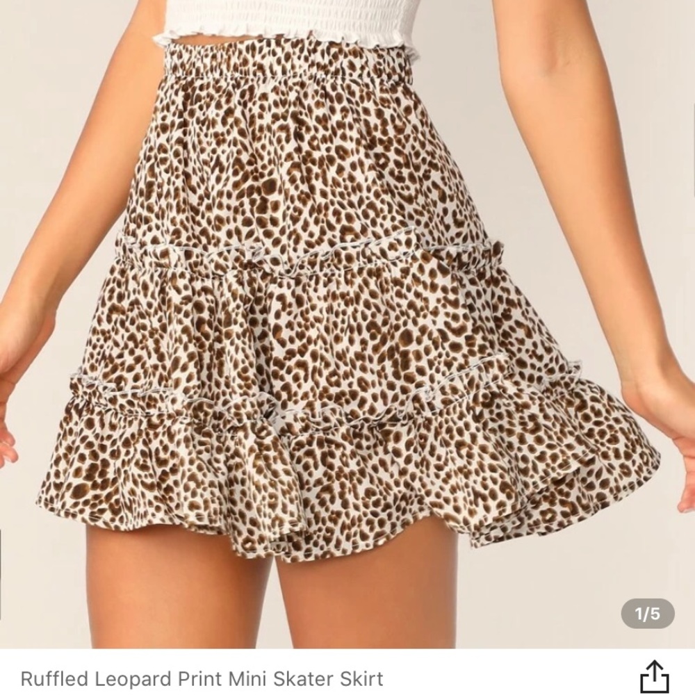 Ruffled Leopard Print Mini Skater Skirt